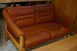 140x80cm ādas dīvāns, koka rāmis
