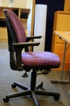 Biroja krēsls