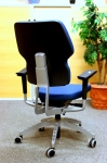 Multifunkcionāls biroja krēsls