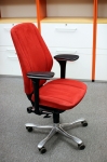 Kinnarps ergonomiskais krēsls, zamšāda
